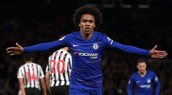 Willian scores against Newcastle