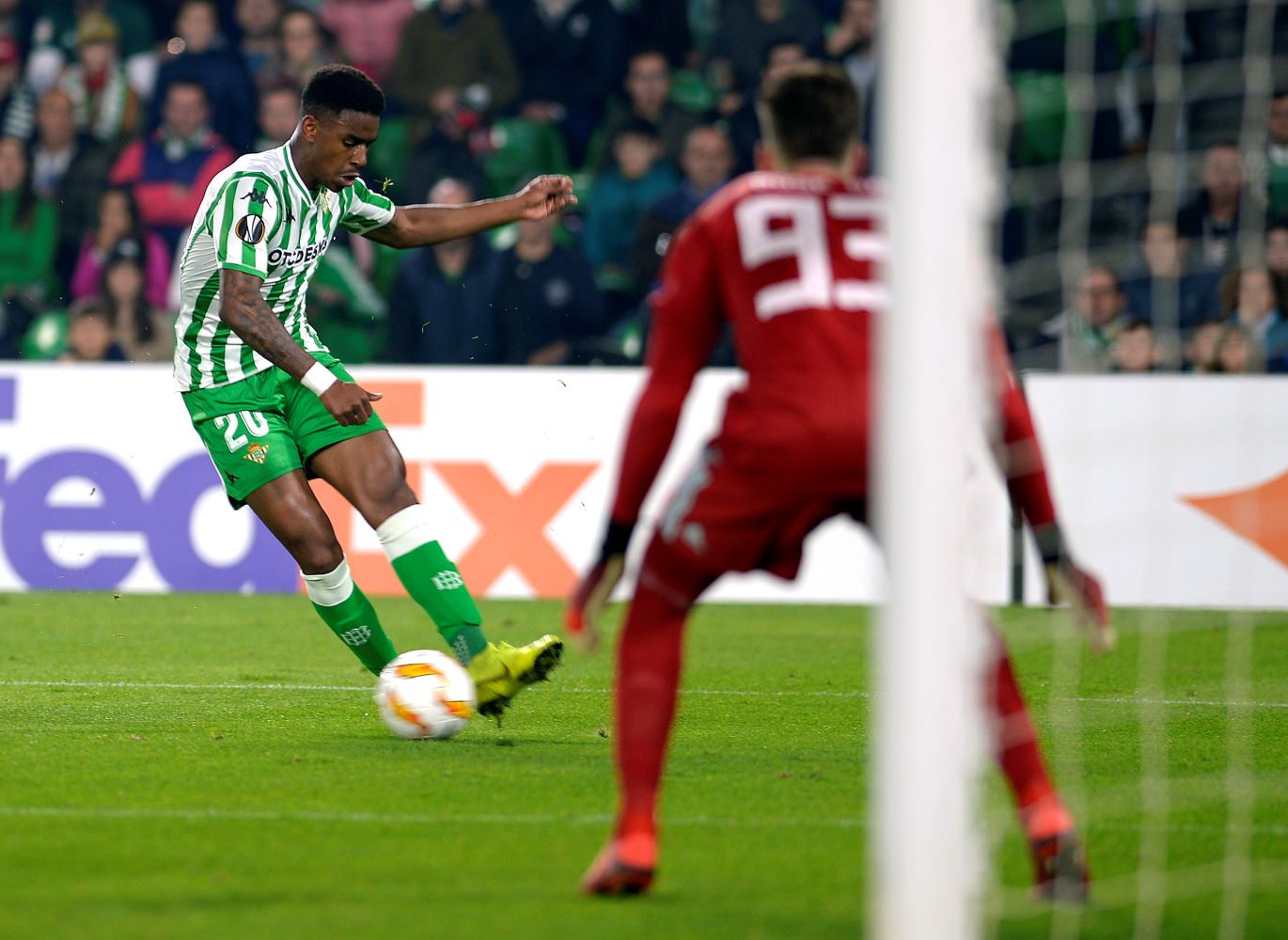 Junior Firpo Cristina Gullon