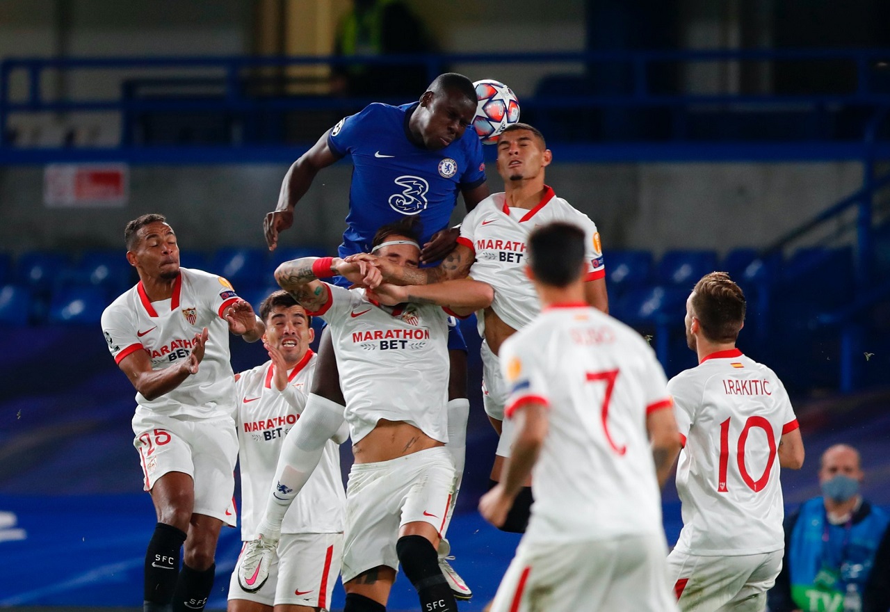 Kurt Zouma vs Sevilla