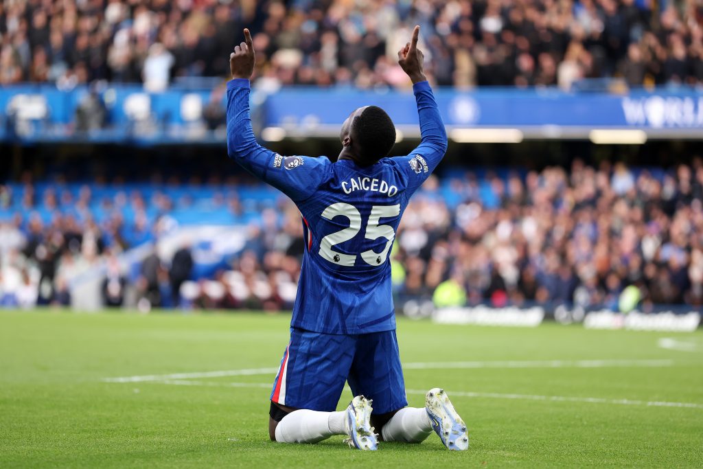 mosies caicedo stamford bridge chelsea v liverpool premier league