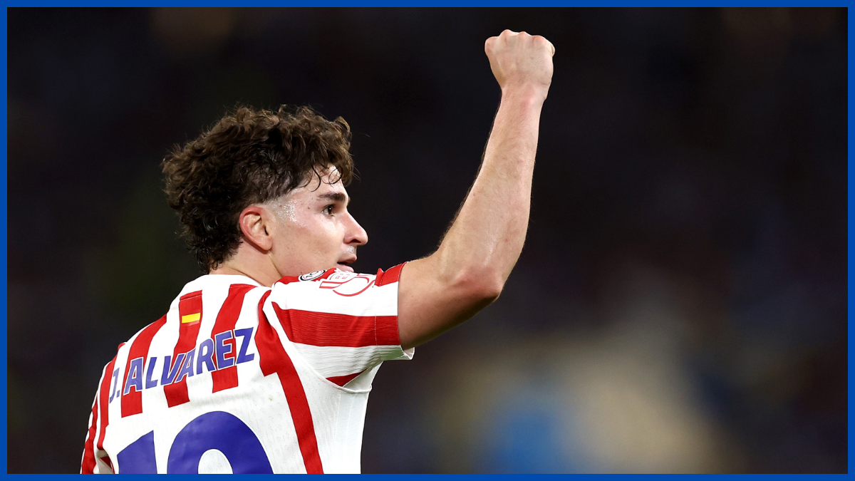 Julian Alvarez playing for Atletico Madrid.