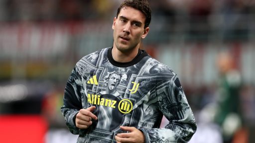 Dusan Vlahovic playing for Juventus.