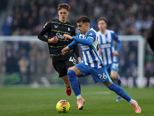 Yasin Ayari playing for Brighton.