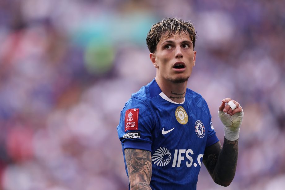 Alejandro Garnacho playing for Chelsea