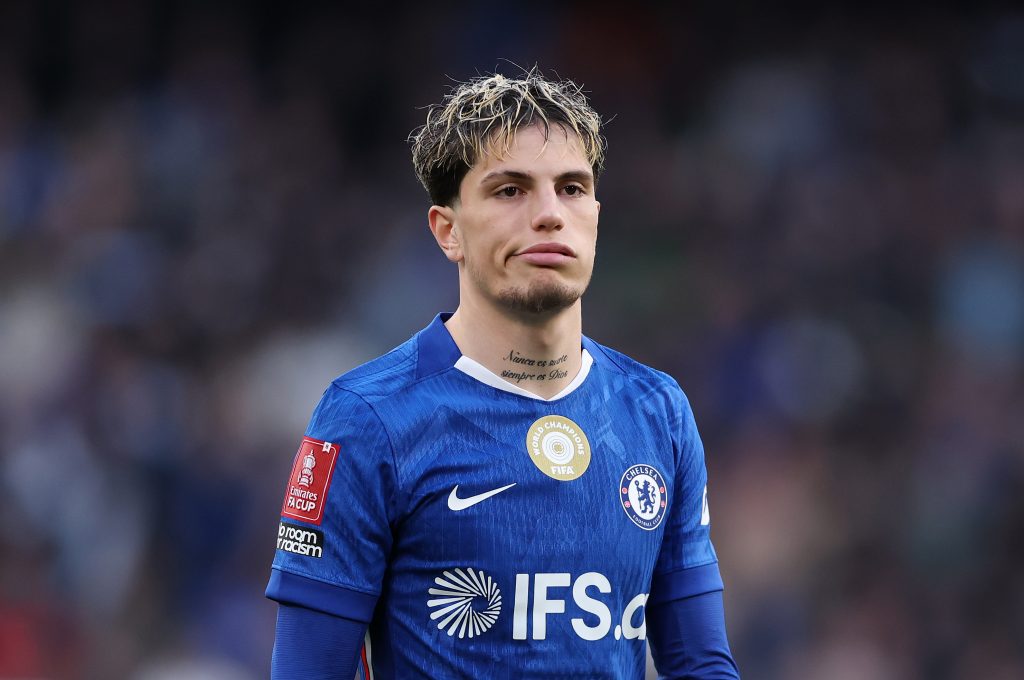 Alejandro Garnacho playing for Chelsea