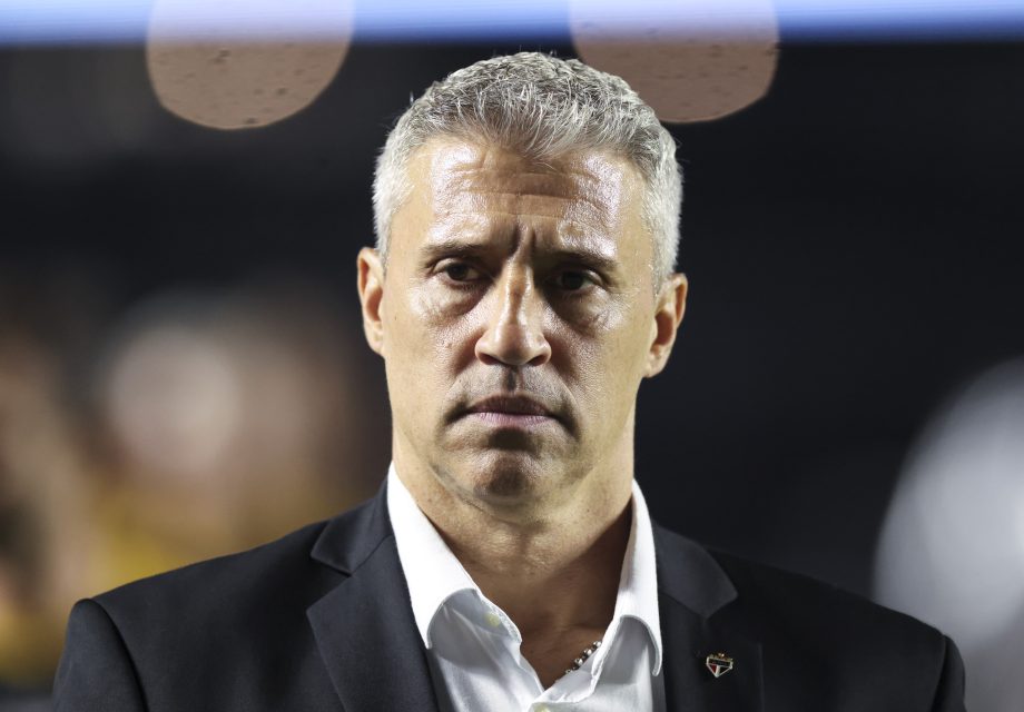 Hernan Crespo managing in Brazil.