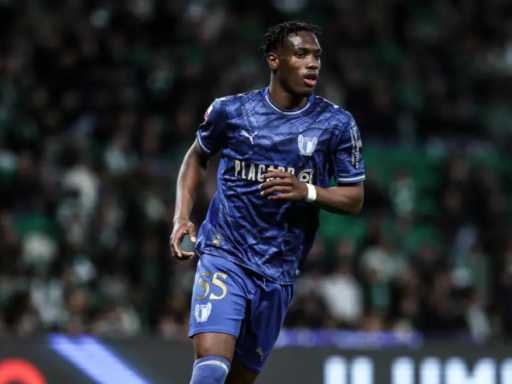 Ibrahima Ba playing for Famalicao.