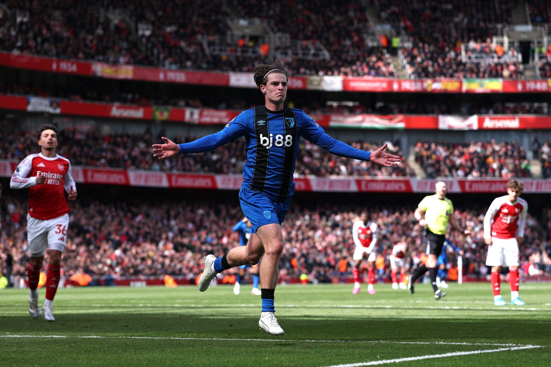Alex Scott of AFC Bournemouth celebrates