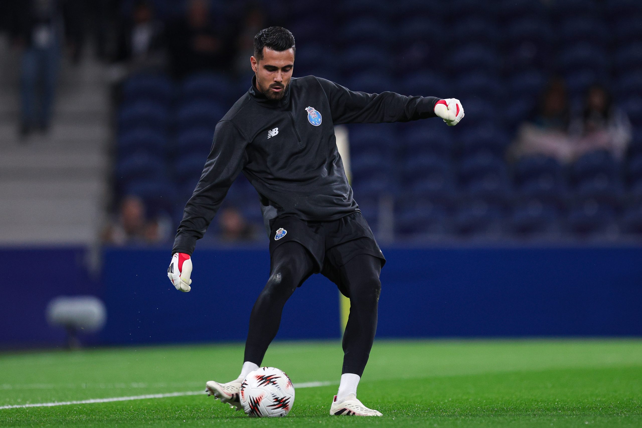 fc porto v vfb stuttgart uefa europa league round of second leg fc porto v vfb stuttgart uefa europa league round of second leg