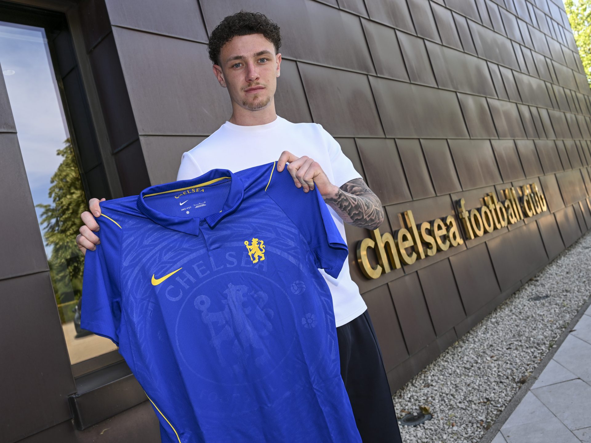 Harrison Bettoni of Chelsea signing their pro contracts at Chelsea Training Ground