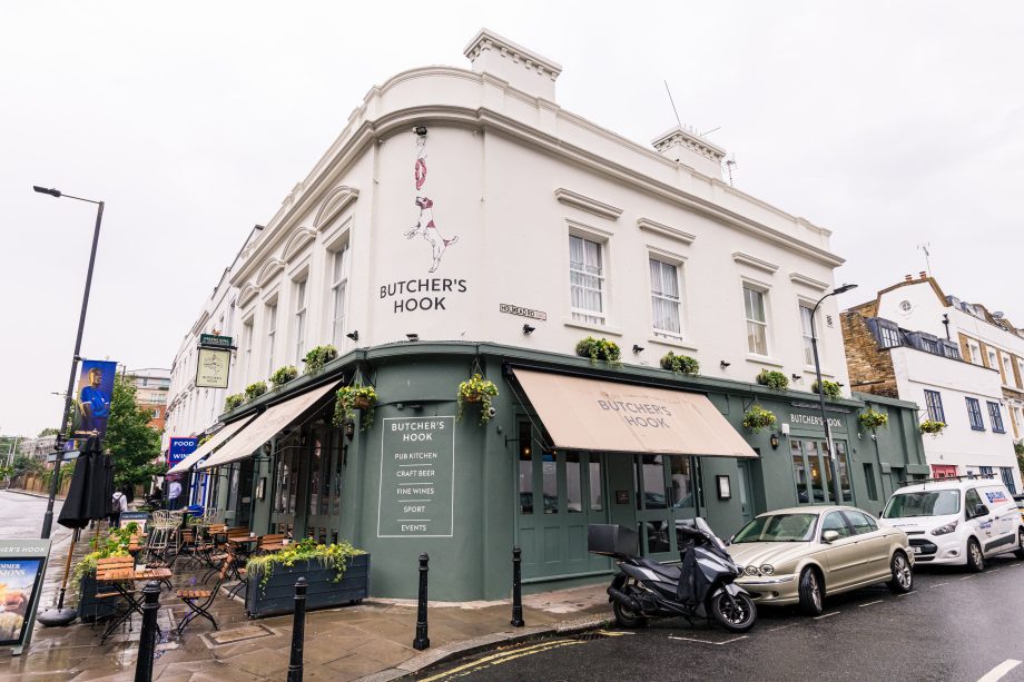 Butchers Hook Pub Fulham Chelsea