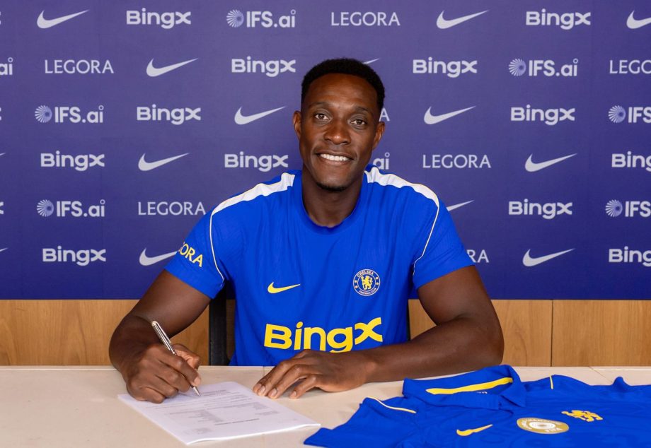 Danny Welbeck signs for Chelsea.