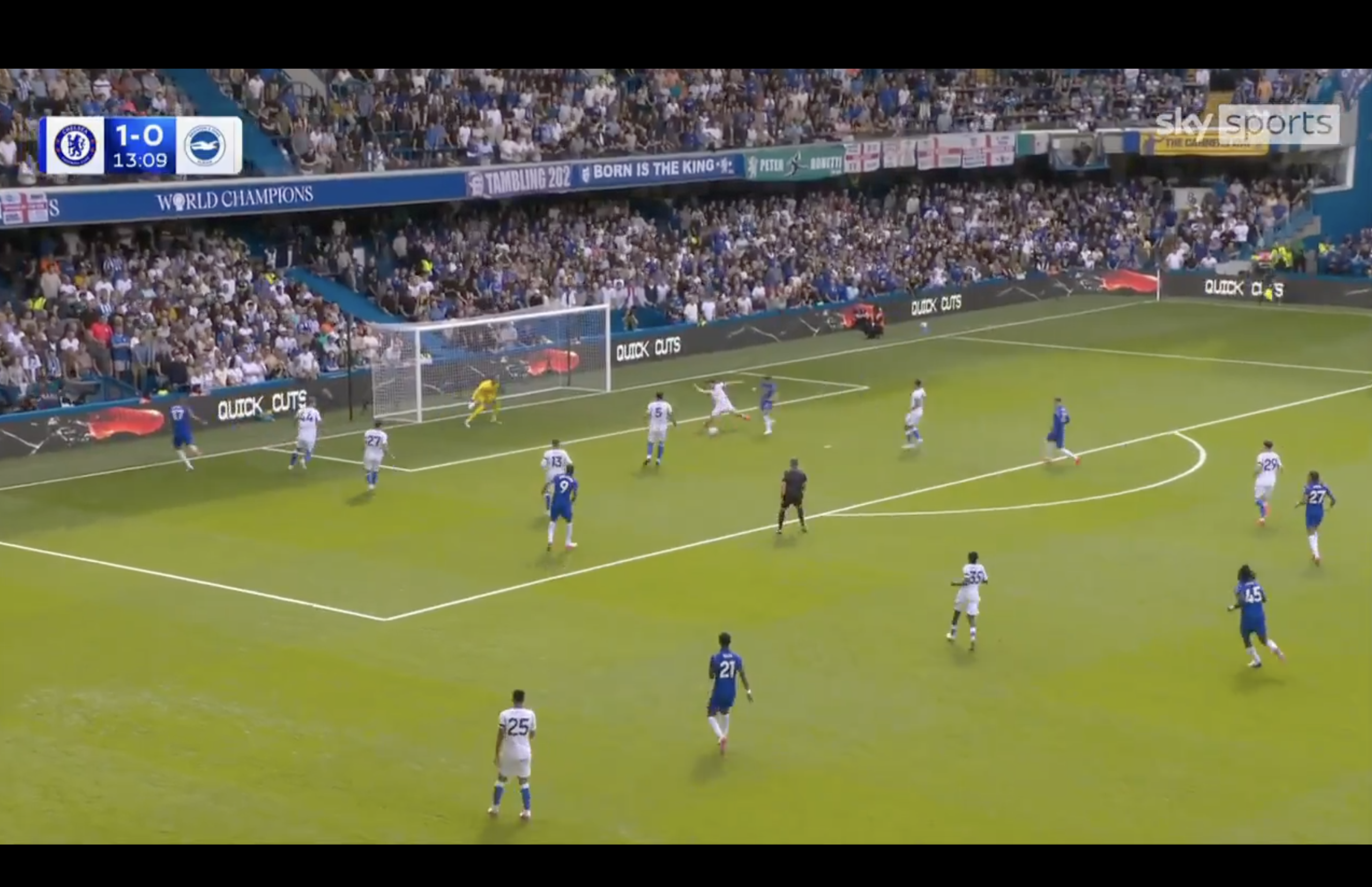 Pedro Neto ghosts in to score Pedro Neto ghosts in to score