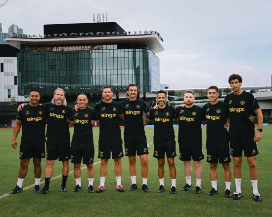 Xabi Alonso's first team staff in Hong Kong
