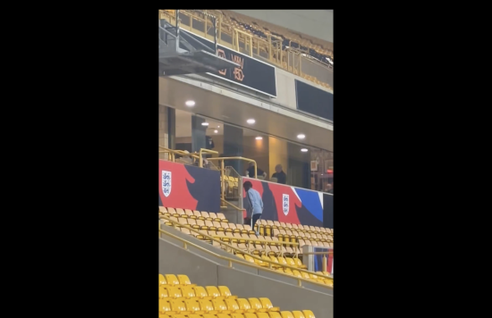 Jamie Gittens limps out of the stadium